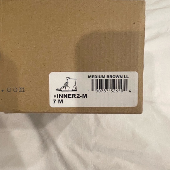 Suede Boot with sherpa inside - Picture 3 of 5